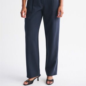 Abercrombie & Fitch Quinn Straight Leg Pant